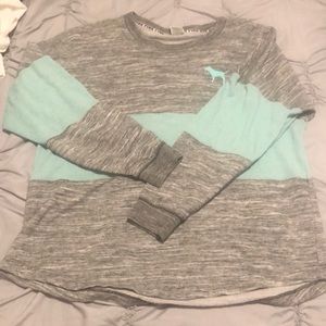 Victoria’s Secret pink crew